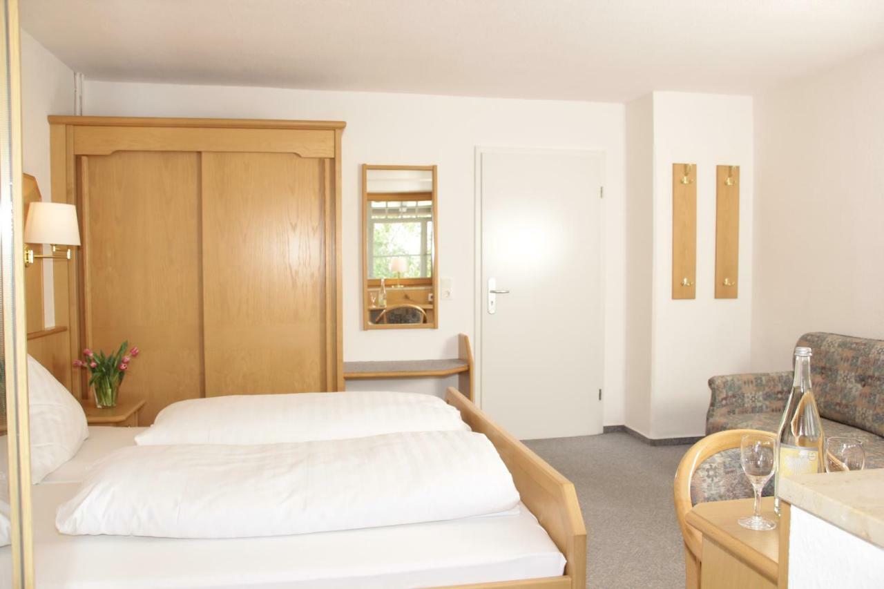 Schoenblick Hotel Garni Ferienwohnungen Lindenberg im Allgäu Esterno foto
