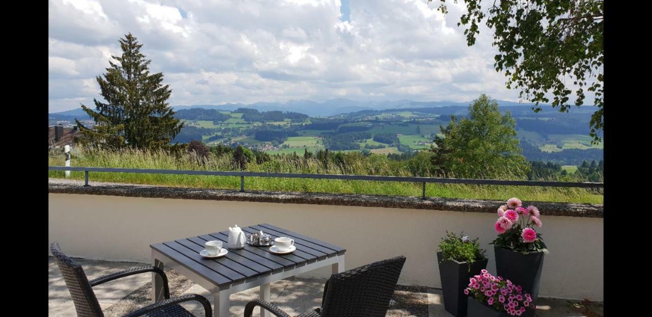 Schoenblick Hotel Garni Ferienwohnungen Lindenberg im Allgäu Esterno foto