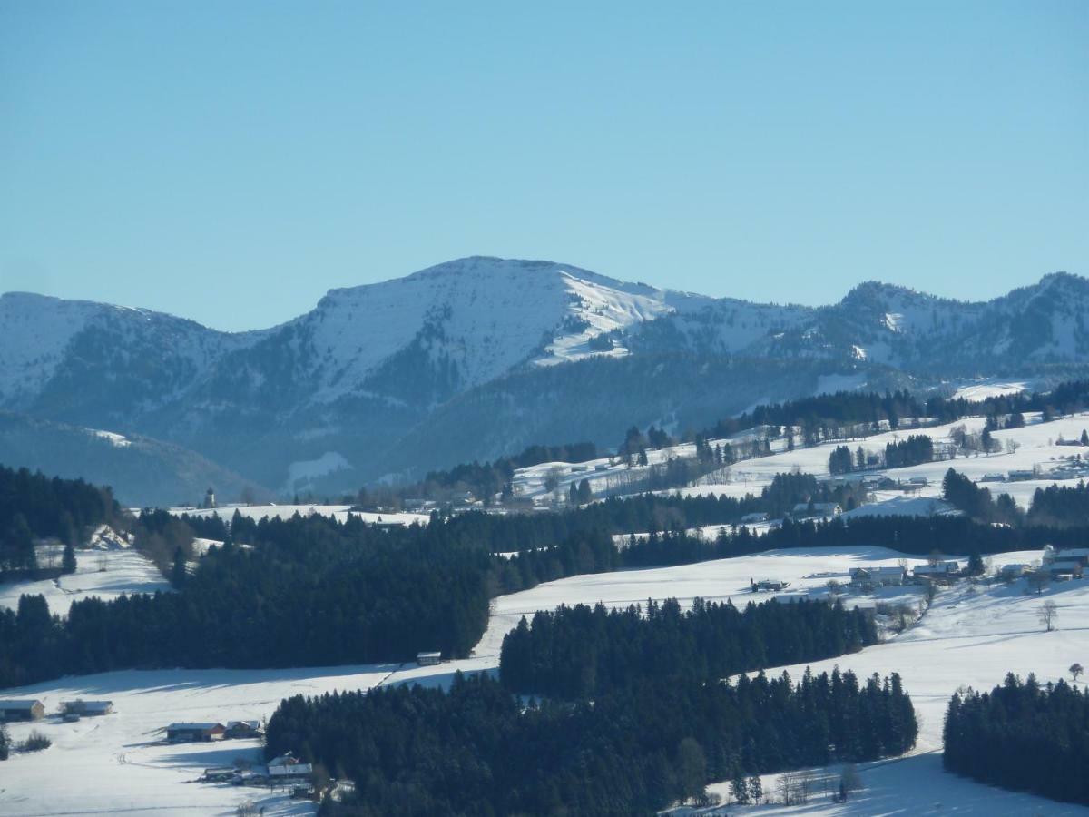 Schoenblick Hotel Garni Ferienwohnungen Lindenberg im Allgäu Esterno foto